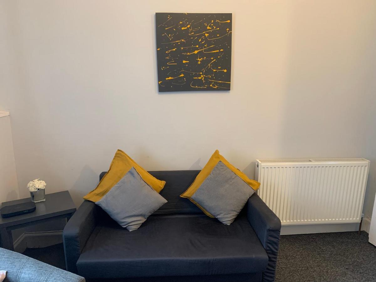 Nelson St Alva Apartment Largs Bagian luar foto
